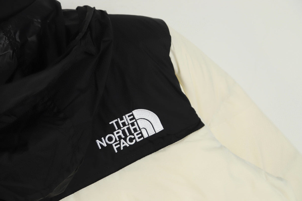 CORTAVIENTOS NORTH FACE PUFFY BLANCO