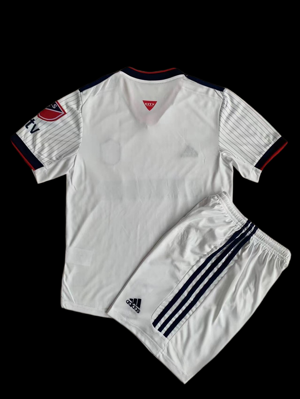 ST LOUIS II 23/24 KIT PARA NIÑOS